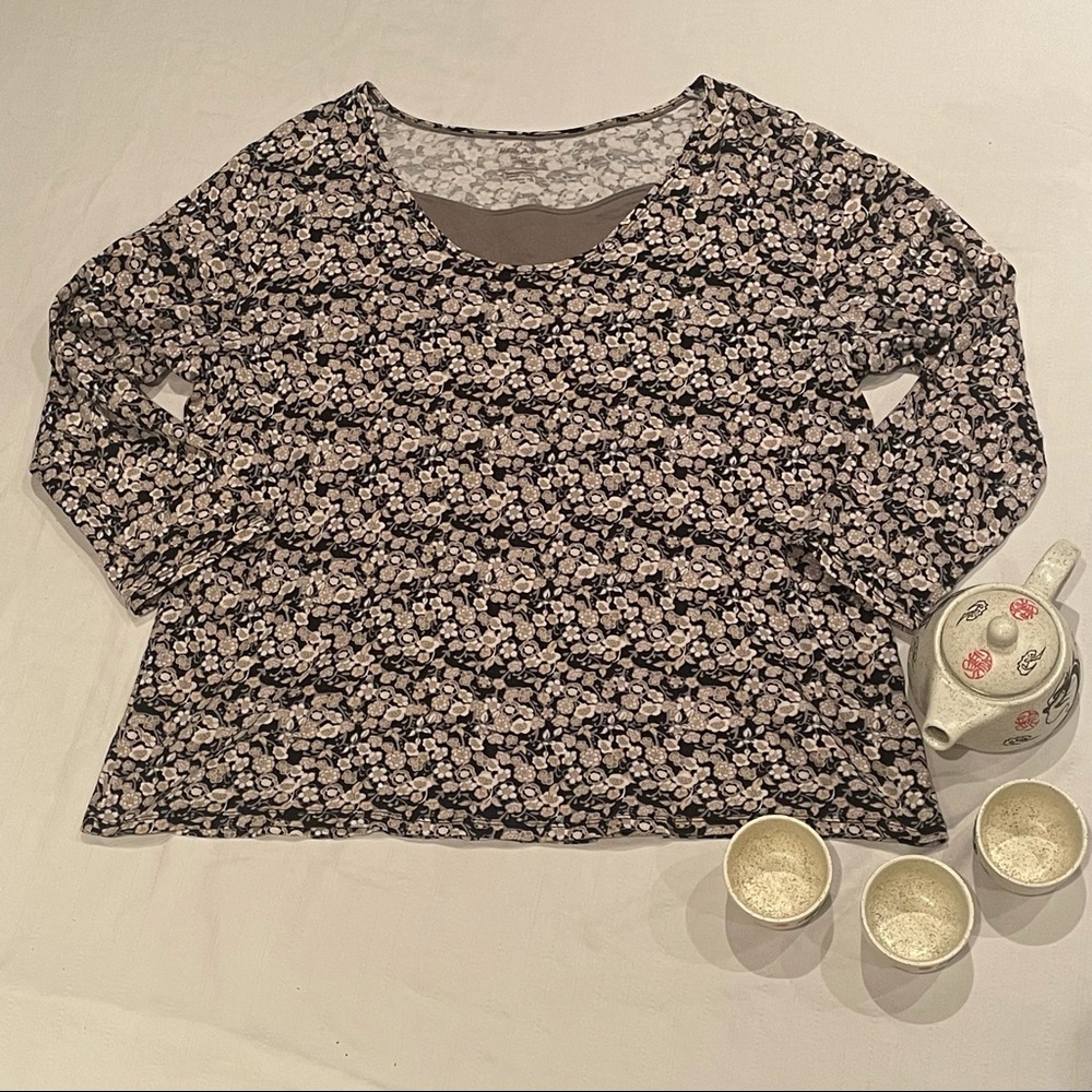 White Stag floral top